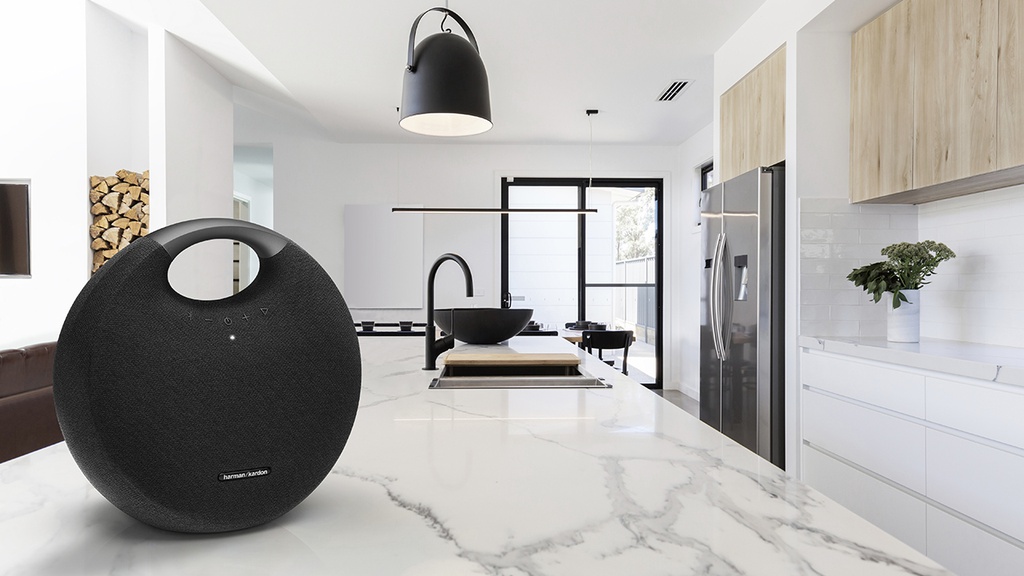 HARMON KARDON Onyx Studio 6