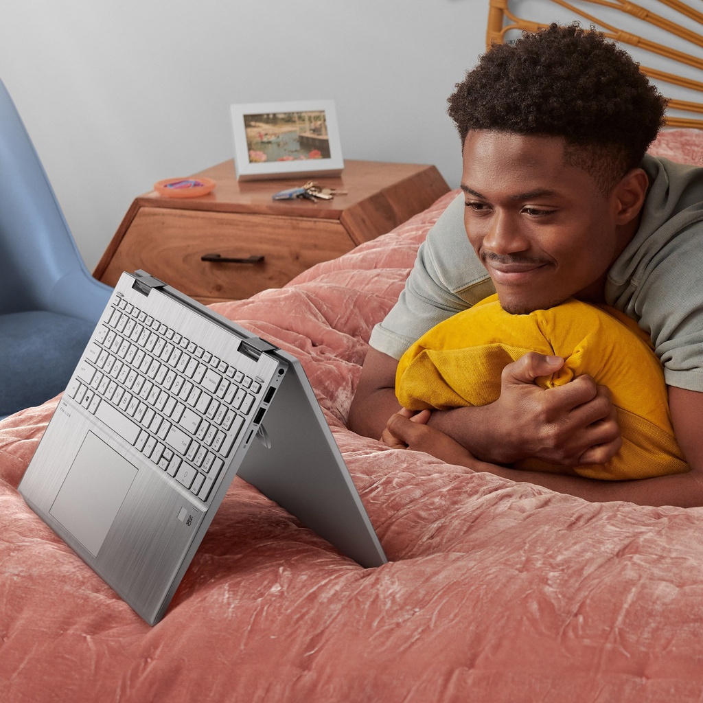 Pc Portable convertible HP Pavilion x360 15-er0003nk (601F4EA)