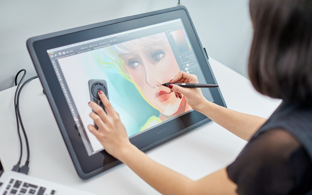 Écran interactif Wacom Cintiq 22 avec stylet (DTK2260K0A)