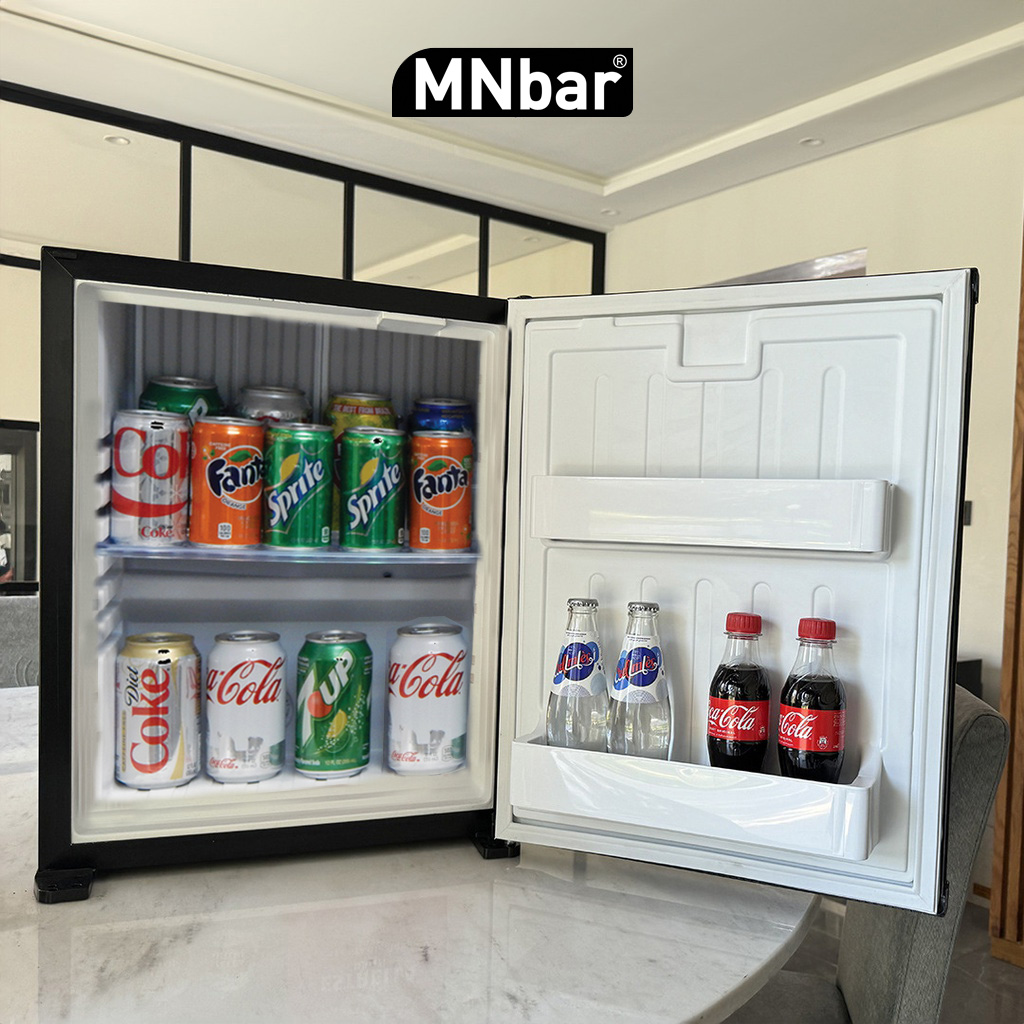 Minibar 100% silencieux – Porte pleine noire